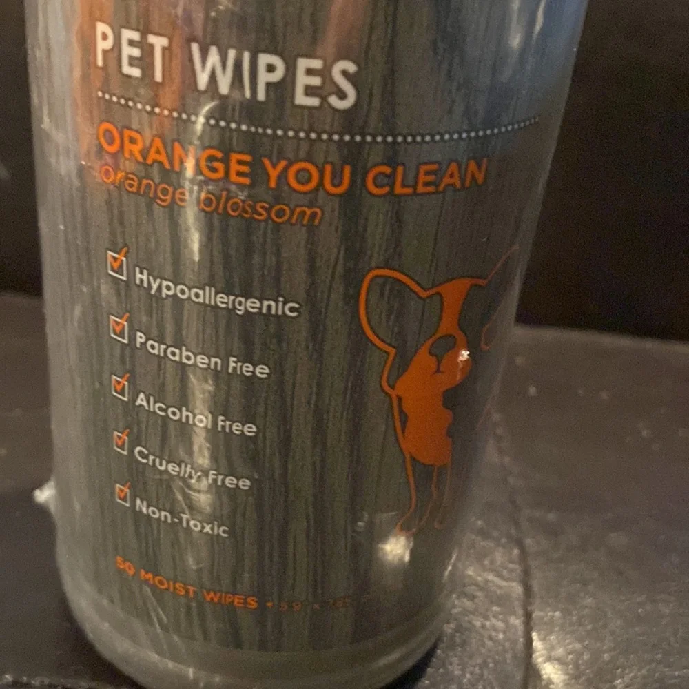 NWT mod Pet Wipes Orange Blossom Hypoallergenic, Paraben Free, Alcohol Free